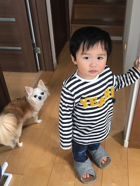 「ZARA KIDSのアイテム（Tシャツ/カットソー、ブラック系）」を使った、mNt15さん（キッズ・100cm）の秋コーディネート