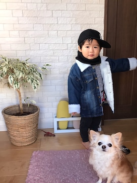 「韓国のアイテム（ジャケット/アウター、ブルー系）」を使った、mNt15さん（キッズ・100cm）の冬コーディネート