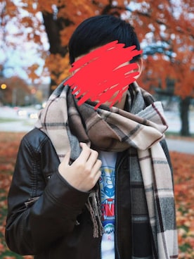 「SPINNS（スピンズ）のアイテム（マフラー）」を使った、Krispy Cornさん（メンズ・170cm）の冬コーディネート