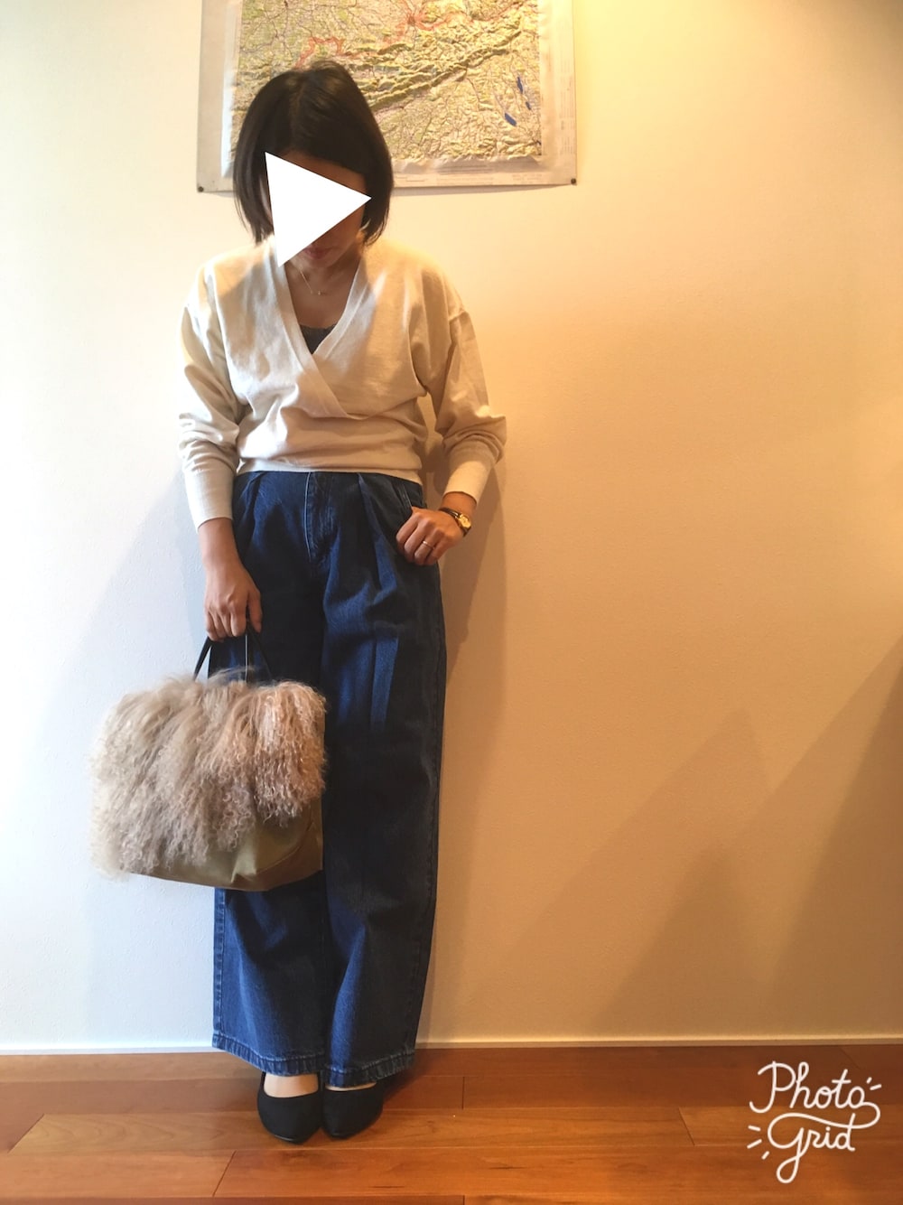 「GU、バギーパンツ、チャンキーヒール、LEPSIM LOWRYS FARM、レプシィム(LEPSIM)、ファー小物、アーバンリサーチ、カシュクール、プチプラ、プチプラコーデ」｜「GUのアイテム（その他、ホワイト系）」を使った、87picoさん（レディース・153cm）の秋コーディネートの1枚目の写真
