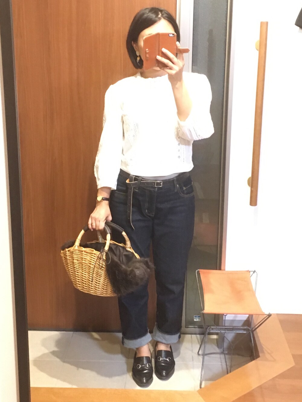 「ZARA、liflattie ships、URBAN RESEARCH、GU、しまむら、ローファー、大人カジュアル、レースブラウス、ファー小物、かごバッグ」｜「ZARAのアイテム（その他、ホワイト系）」を使った、87picoさん（レディース・153cm）の秋コーディネートの1枚目の写真