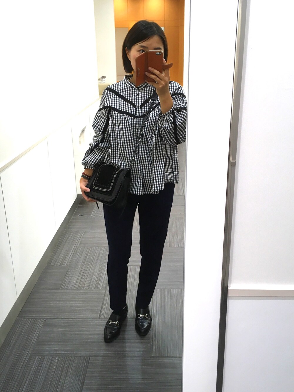 「ZARA、ザラ、チェーンバッグ、GU、ギンガムチェック、ローファー、ビットローファー」｜「ZARAのアイテム（その他、ブラック系）」を使った、87picoさん（レディース・153cm）の秋コーディネートの1枚目の写真