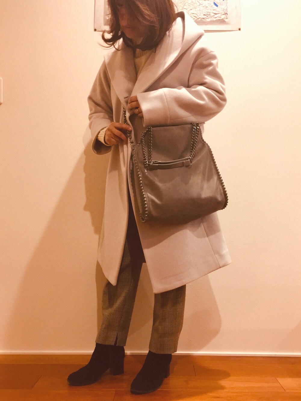 「IENA SLOBE、IENA、フードコート、チェーンバッグ、しまむら」｜「SLOBE IENAの《WEB限定》ニュアンスフードコート◆（その他アウター、グレー系）」を使った、87picoさん（レディース・153cm）の冬コーディネートの1枚目の写真