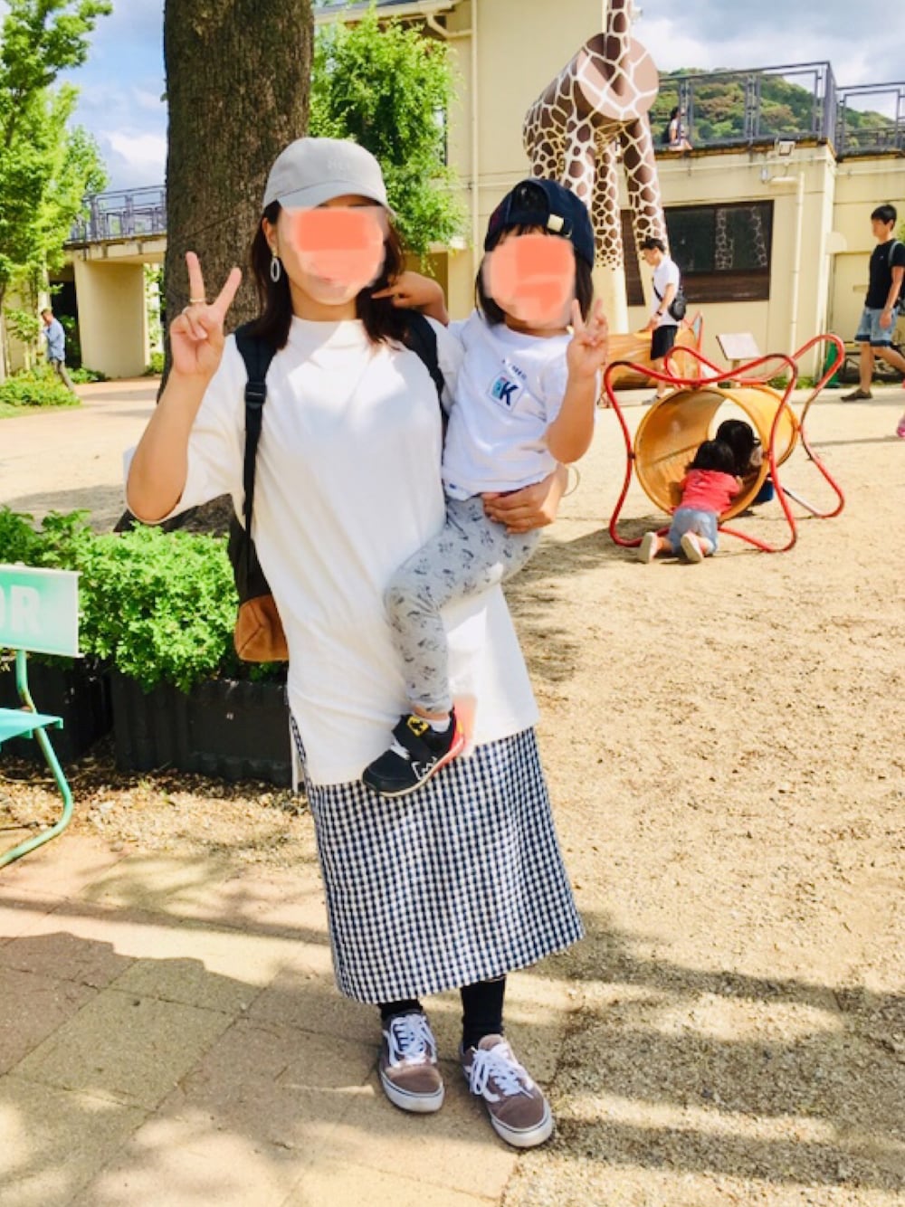 「ローリーズファーム(LOWRYS FARM)、LEPSIM LOWRYS FARM、MEI、VANS、動物園、手作り、ギンガムチェック、サマーツイード」｜「LEPSIMのMEIコラボキャップ　820889（キャップ、グレー系）」を使った、87picoさん（レディース・153cm）の夏コーディネートの1枚目の写真