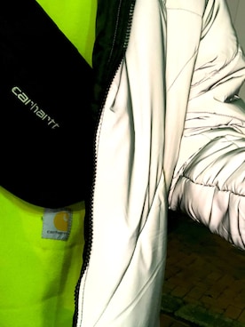 「carhartt」｜「アイテム（ダウンジャケット/コート）」を使った、s h o t a さん（メンズ・178cm）の夏コーディネート