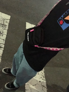 「palace」｜「アイテム（バッグ）」を使った、KO-SUKEさん（メンズ・170cm）の夏コーディネート