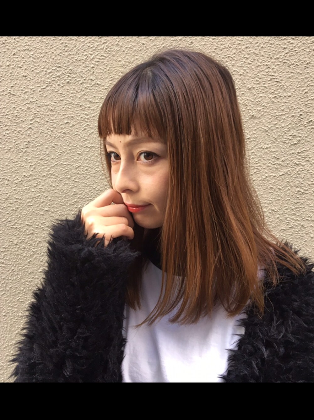 「ママコーデ、ファー、ボア、ボアジャケット、前髪ぱっつん、ヘアアレンジ」｜「CITRINE Chakraのノーカラーボアカーディガン（ノーカラージャケット、ピンク系）」を使った、mikiviciousさん（レディース・162cm）の秋コーディネートの1枚目の写真