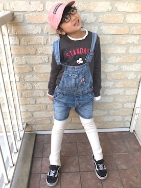 「GO TO HOLLYWOOD（ゴートゥーハリウッド）のアイテム（オールインワン・サロペット）」を使った、iiroooooha!さん（キッズ・125cm）の冬コーディネート