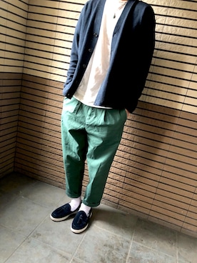 「アイテム（スリッポン）」を使った、ROIさん（メンズ・171cm・20代）の春コーディネート