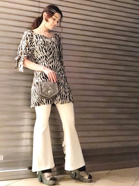 「アイテム（ヘアピン）」を使った、ゆずさん（レディース・155cm）の秋コーディネート