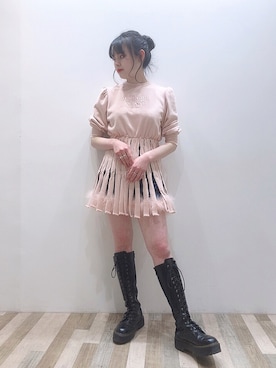 「アイテム（スウェット、ピンク系）」を使った、ゆずさん（レディース・155cm）の春コーディネート