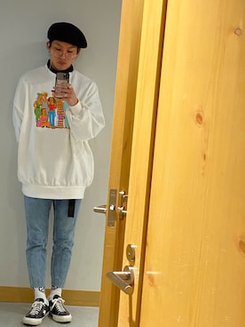 「PUNYUS（プニュズ）のアイテム（スウェット）」を使った、yu-taさん（メンズ・173cm）の春コーディネート