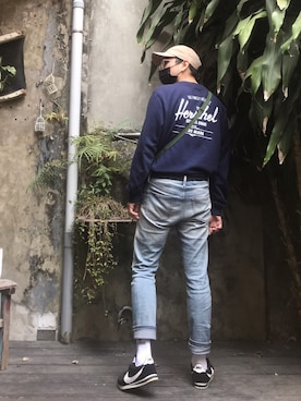 「The Herschel Supply Co. Brand（ハーシェルサプライ）のアイテム」を使った、Anakin Changさん（メンズ・170cm）の冬コーディネート
