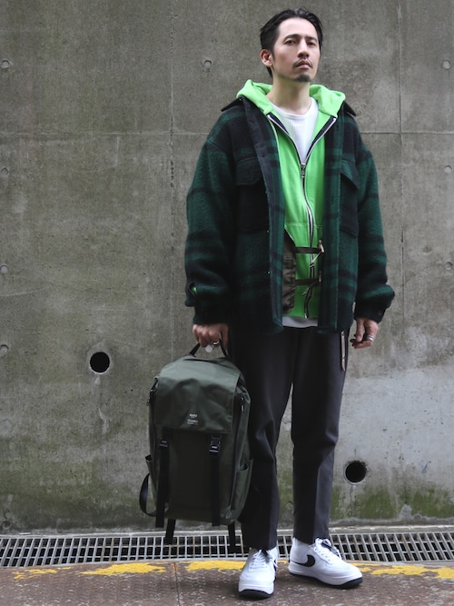 AURALEE（オーラリー）の「＜AURALEE × H＞DOUBLE ZIP PARKA/ﾊﾟｰｶｰ