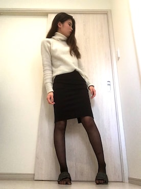 「FOREVER 21（フォーエバー トゥエンティーワン）のアイテム（スカート、ブラック系）」を使った、AYAKAさん（レディース・161cm）の冬コーディネート