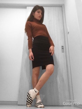 「FOREVER 21（フォーエバー トゥエンティーワン）のアイテム（スカート、ブラック系）」を使った、AYAKAさん（レディース・161cm）の冬コーディネート