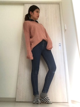 「UNIQLO（ユニクロ）のアイテム（シャツ/ブラウス、ブルー系）」を使った、AYAKAさん（レディース・161cm）の春コーディネート