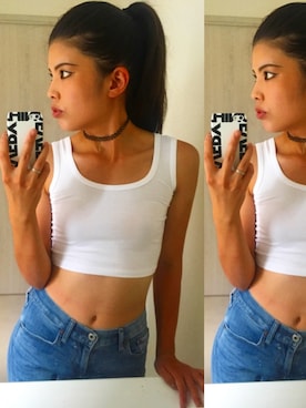 「UNIQLO（ユニクロ）のアイテム（デニムパンツ、ブルー系）」を使った、AYAKAさん（レディース・161cm）の夏コーディネート