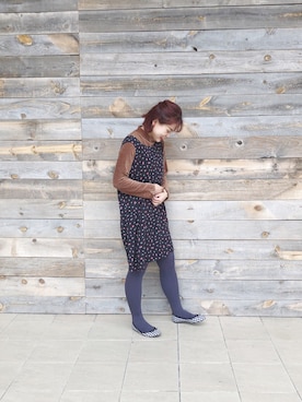 「アイテム（タイツ/ストッキング、ブルー系）」を使った、nahoさん（レディース・163cm）の冬コーディネート