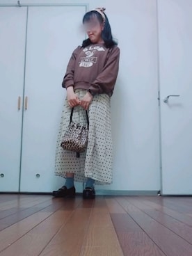 「ehka sopo（エヘカソポ）のフロッキーモチーフトレーナー（Tシャツ/カットソー）」を使った、◌̥*⃝ きぬ　🐾　さん（レディース・156cm）の春コーディネート