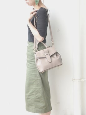 「アイテム（アクセサリー、グリーン系）」を使った、ayuGさん（レディース・167cm）の夏コーディネート