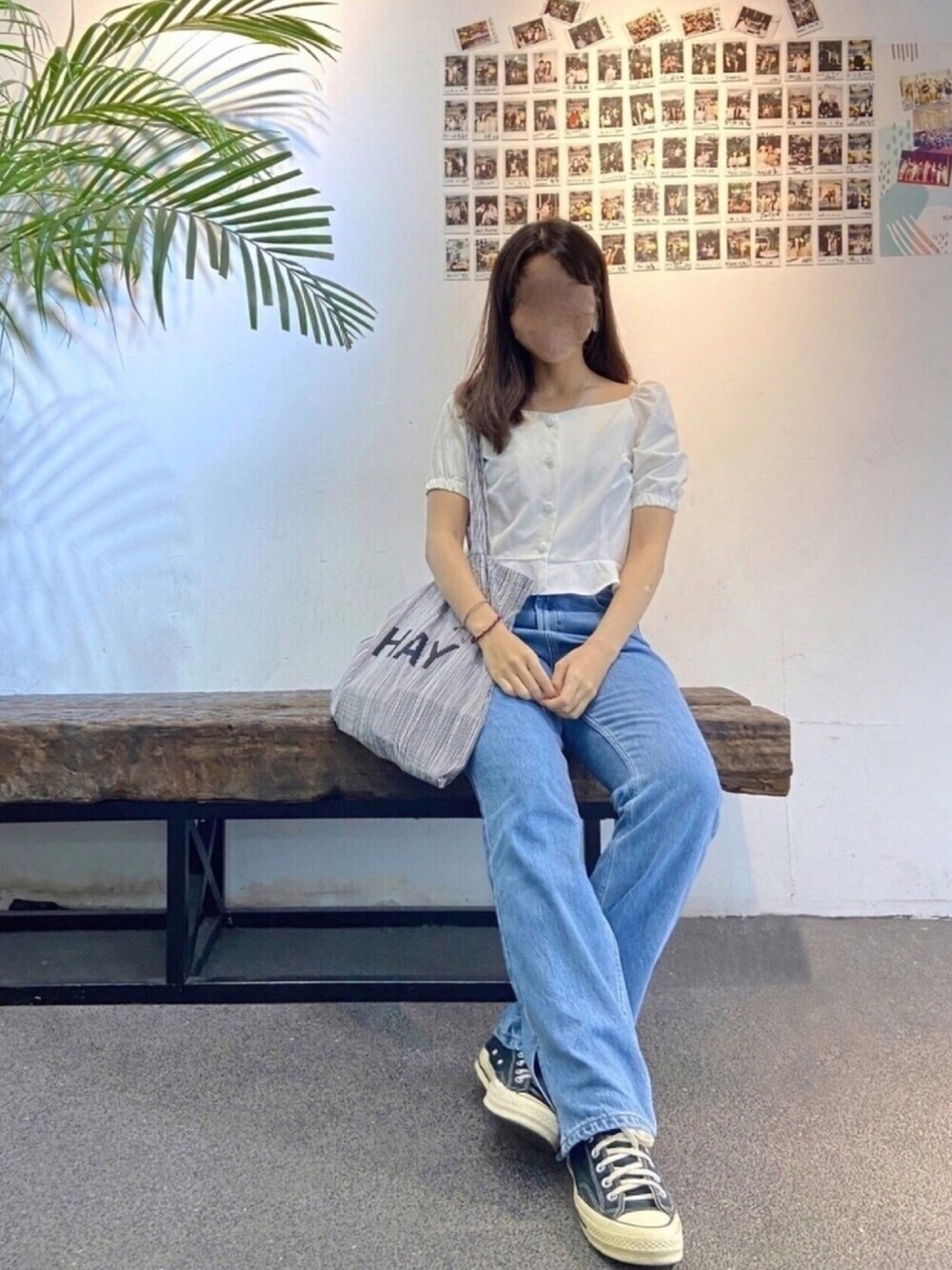 「CONVERSE1970、牛仔落地褲、HAY丹麥環保袋、Taiwan、160cm、ワイドパンツ、シンプル、デニムパンツ、#カジュアル」｜「NETのアイテム（デニムパンツ、ブルー系）」を使った、Tristaさん（レディース・160cm）の夏コーディネートの1枚目の写真