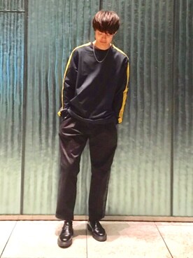 「niko and...（ニコアンド）のアイテム（パンツ）」を使った、犬飼京 inukai keiさん（メンズ・183cm）の秋コーディネート