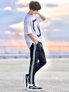 「アイテム（レッグウェア）」を使った、犬飼京 inukai keiさん（メンズ・183cm・10代）の夏コーディネート