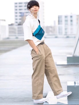 「アイテム（チノパンツ）」を使った、犬飼京 inukai keiさん（メンズ・183cm・10代）の夏コーディネート