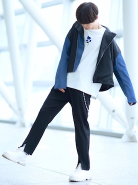 「YON（ヨン）のアイテム（ジャケット/アウター）」を使った、犬飼京 inukai keiさん（メンズ・183cm）の秋コーディネート