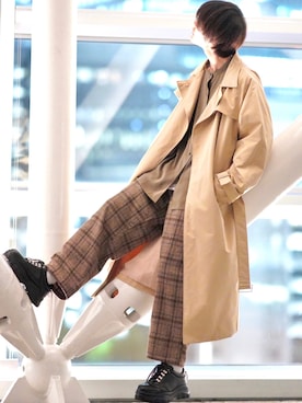 「やっぱりストリートが好き」｜「アイテム（トレンチコート）」を使った、犬飼京 inukai keiさん（メンズ・183cm）の秋コーディネート