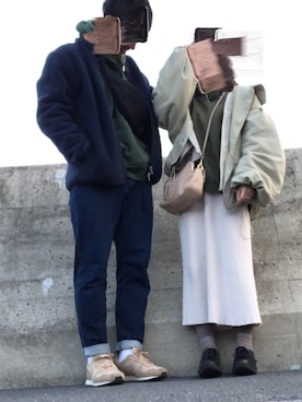 「シミラールック、カップル」｜「アイテム（スウェット）」を使った、おがわさん（レディース・156cm）の冬コーディネート
