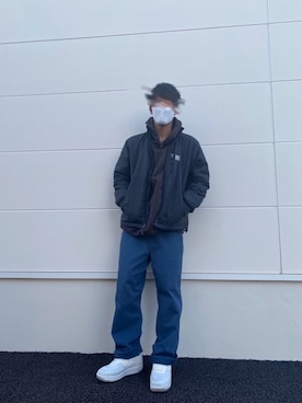 「carhartt」｜「アイテム（ダウンジャケット/コート）」を使った、おがわさん（メンズ・180cm）の冬コーディネート