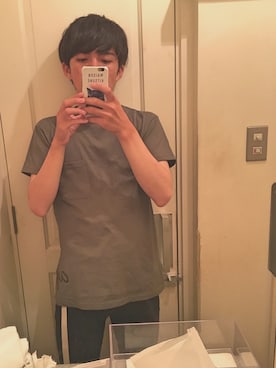 「Maison Kitsune（メゾンキツネ）のアイテム（PC・スマホグッズ/家電）」を使った、しょた。さん（メンズ・172cm）の夏コーディネート