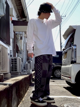 「LOUIS VUITTON（ルイヴィトン）のアイテム（デニムパンツ）」を使った、forkさん（メンズ・169cm）の春コーディネート