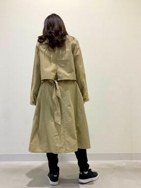 「AVIREX（アヴィレックス）のアイテム（トレンチコート）」を使った、ayanoさん（レディース・161cm）の春コーディネート