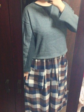 「no brand（ノーブランド）のアイテム（スウェット、グレー系）」を使った、もよ子さん（レディース・160cm）の秋コーディネート