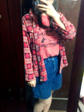 「Purple&Yellow（パープルアンドイエロー）のアイテム（Tシャツ/カットソー、レッド系）」を使った、もよ子さん（レディース・160cm）の秋コーディネート