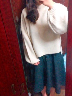 「Fillil（フィリル）のアイテム（ニット/セーター、ベージュ系）」を使った、もよ子さん（レディース・160cm）の秋コーディネート