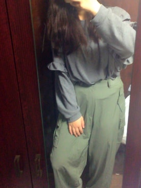 「MANGO（マンゴ）のアイテム（スウェット、グレー系）」を使った、もよ子さん（レディース・160cm）の秋コーディネート