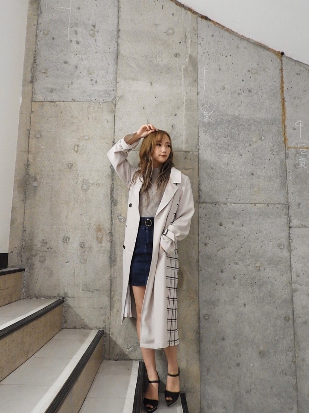 「LIPSERVICEの5分袖パワショルニットトップス（ニット/セーター、ベージュ系）」を使った、Reina¨̮♡さん（レディース・152cm）の春コーディネートの1枚目の写真