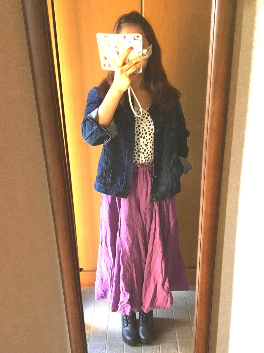 「レオパード柄、パープル、Kastane」｜「HEART MARKETのアイテム（デニムジャケット、ブルー系）」を使った、らなさん（レディース・155cm）の秋コーディネートの1枚目の写真