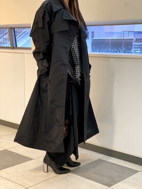 Y-3(ワイスリー)のトレンチコートを使ったレディース人気