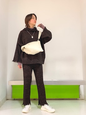 「JEANASIS（ジーナシス）のアイテム（その他トップス）」を使った、ＲＥＩさん（レディース・164cm）の秋コーディネート