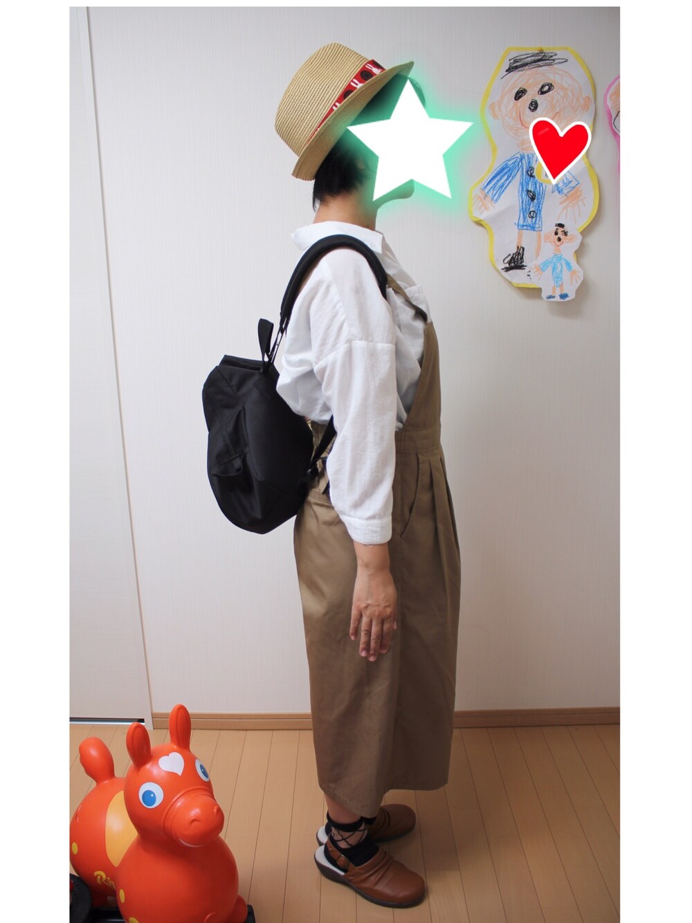 「アラフォーママコーデ、男の子ママ、ゆるコーデ、ゆるゆる、ゆるカジ、しまむら、ラクチンコーデ、CUNE、アラフォーコーデ、ママコーデ」｜「CUNEのアイテム（ハット、ベージュ系）」を使った、ちぇぶさんさん（レディース・154cm）の春コーディネートの1枚目の写真
