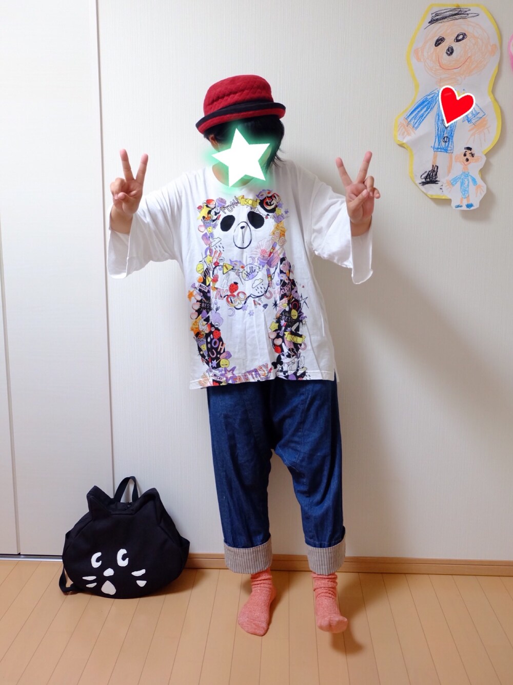 「ラブアンドピース2017、ゆるコーデ、ゆるパンツ、ScoLar、にゃー、ne-net、パンダ、アラフォーママコーデ、男の子ママ、風邪っぴき」｜「ScoLarのパンダプルオーバー（Tシャツ/カットソー、ホワイト系）」を使った、ちぇぶさんさん（レディース・154cm）の秋コーディネートの1枚目の写真