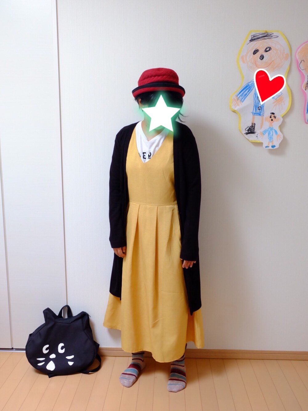 「アラフォーママコーデ、男の子ママ、ゆるコーデ、merlot、GU、ファーサンダル、にゃー、ne-net、ワンピース、帽子」｜「帽子屋Flavaのアイテム（ハット、レッド系）」を使った、ちぇぶさんさん（レディース・154cm）の秋コーディネートの1枚目の写真