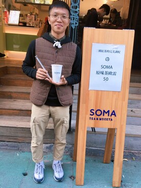 「Roots Canadaのアイテム（トップス）」を使った、蔡小花さん（メンズ・165cm）の冬コーディネート