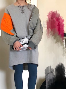 「シルバー」｜「アイテム（MA-1）」を使った、RUKAさん（レディース・162cm）の春コーディネート