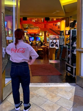 「ユニバコーデ」｜「アイテム（ブルー系）」を使った、なななさん（レディース・148cm）の冬コーディネート